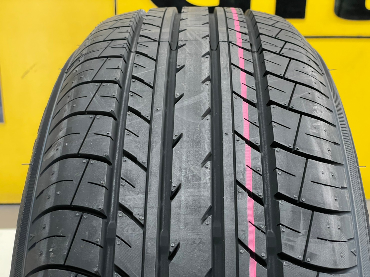 ยางใหม่YOKOHAMA ADVAN DB E70 215/55R17 ยางใหม่ปี2022