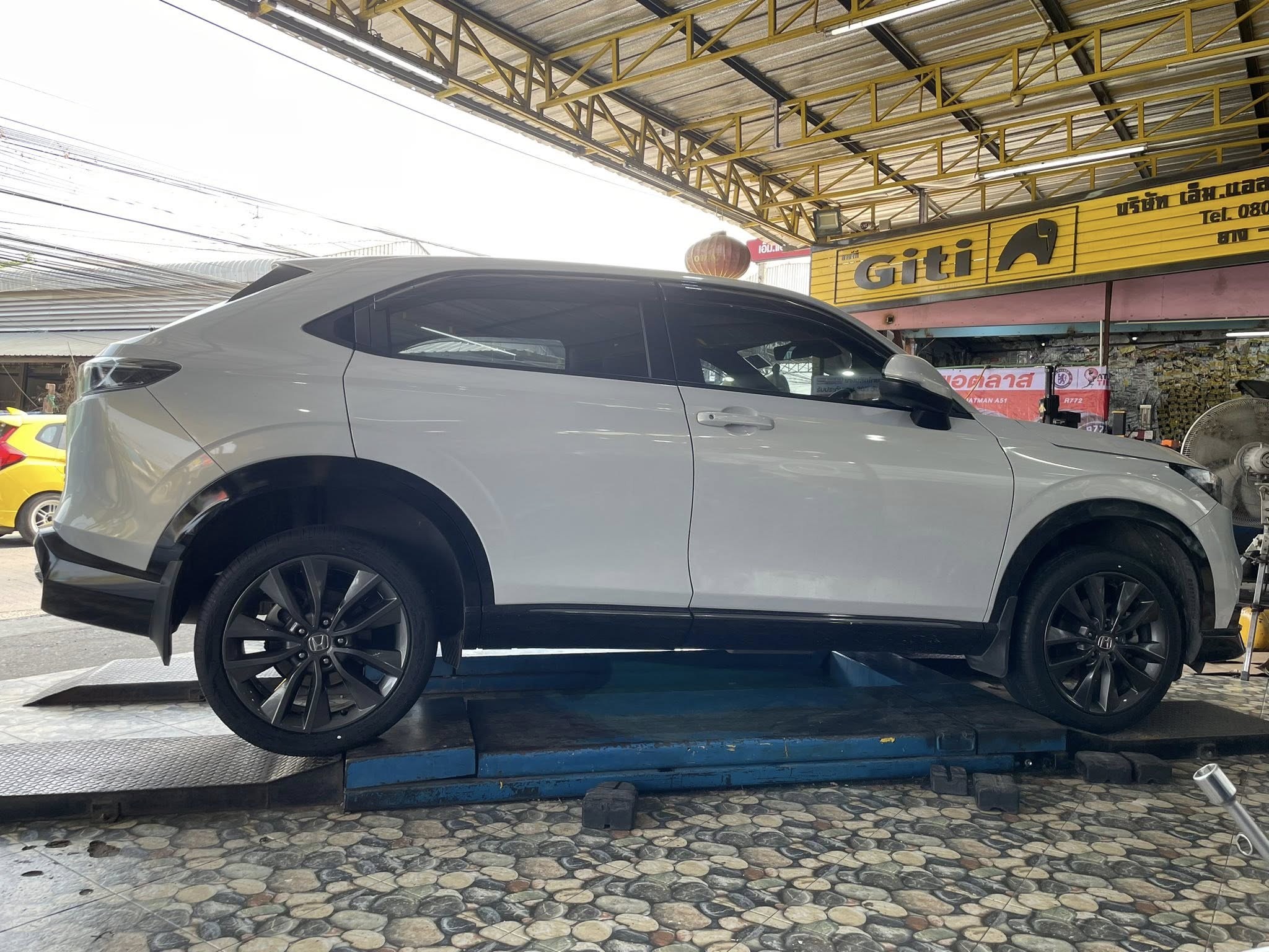 #HONDA_HRV 🚘เปลี่ยนยาง 🛞🐘GITI_ControlP10_225/45R18