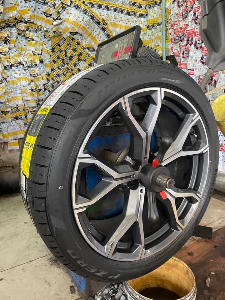 #BMW_X5 🚘 เปลี่ยนยาง 🛞🐘#PIRELLI_P-ZERO PZ4 RF 275/40RF21 ❤️ 🛞 #PIRELLI_P-ZERO PZ4 RF 315/35RF21