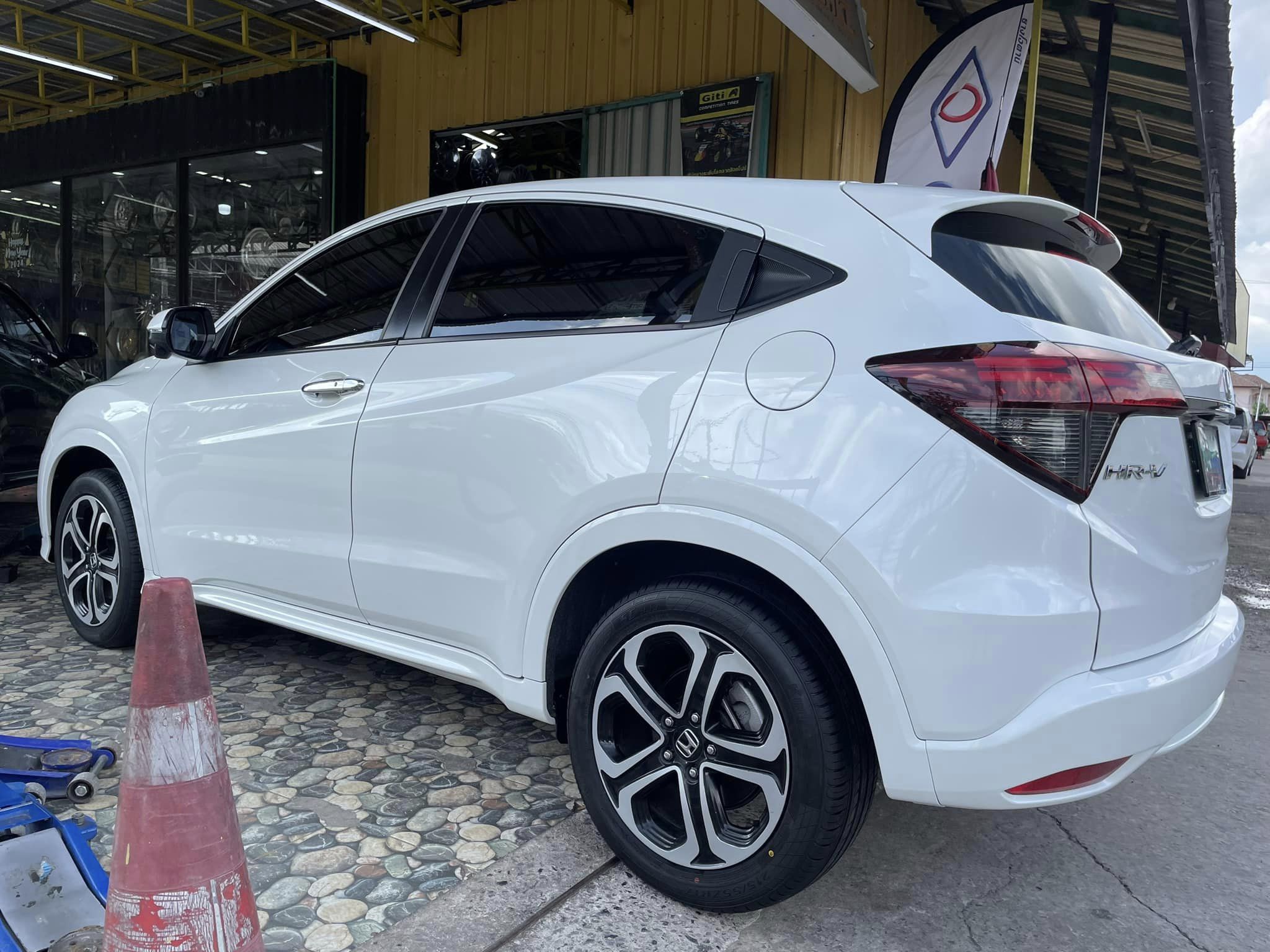 #HONDA_HRV เปลี่ยนยาง #KINTO_SC900_215/55R17ยางนุ่มเงียบคุณภาพดี