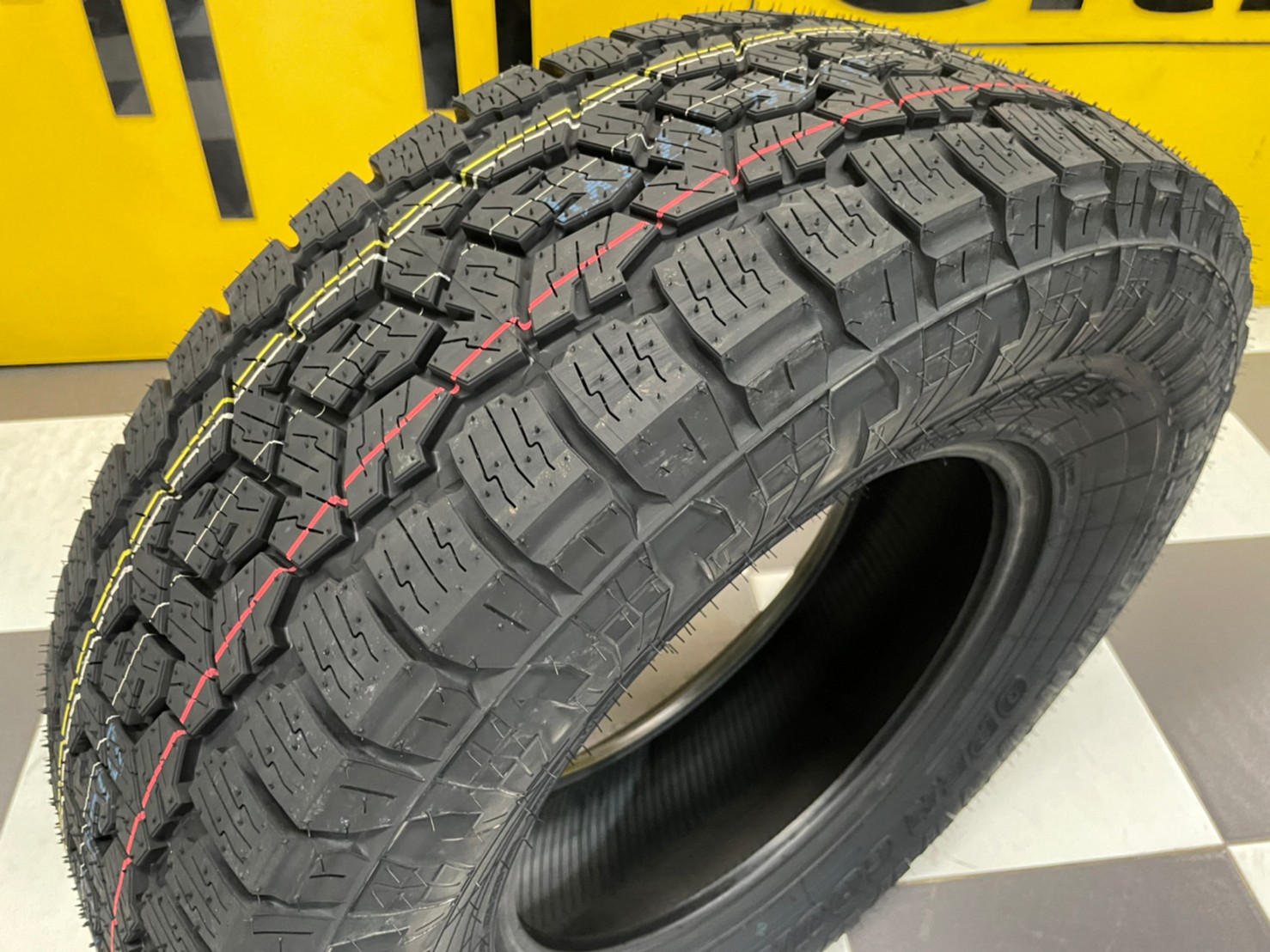 TOYO OPEN COUNTRY AT III 265/70R16 ยางใหม่2022
