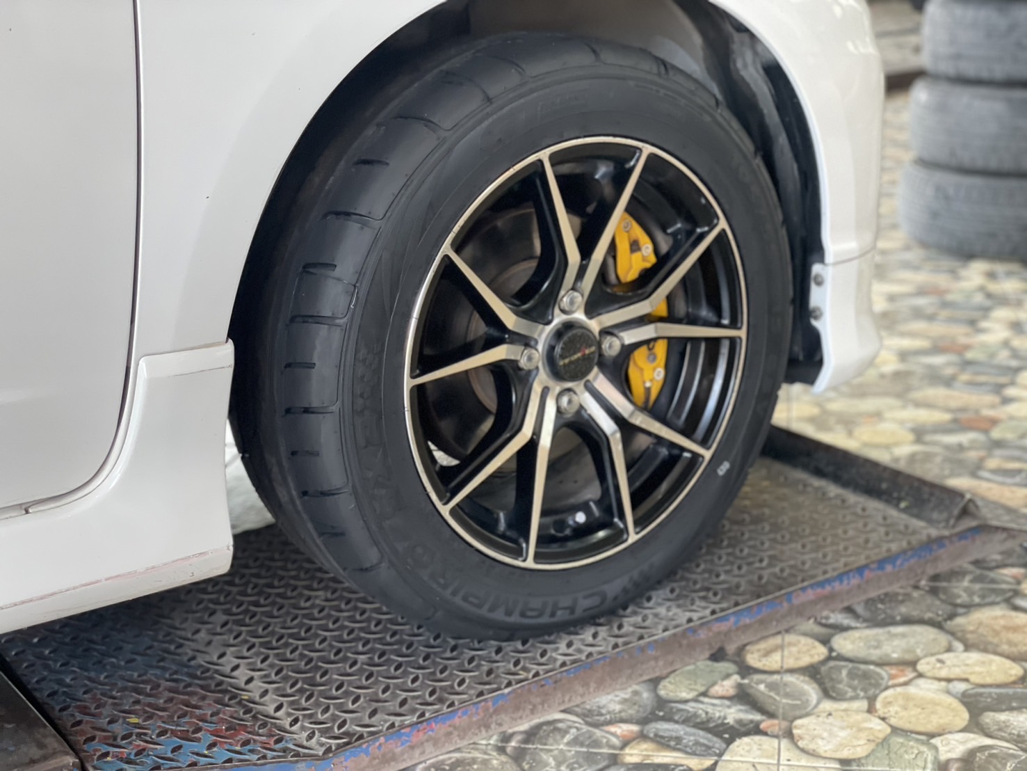 🚘 #Honda_Jazz 🛞 #GT_RADAIL_SX2 195/55R15