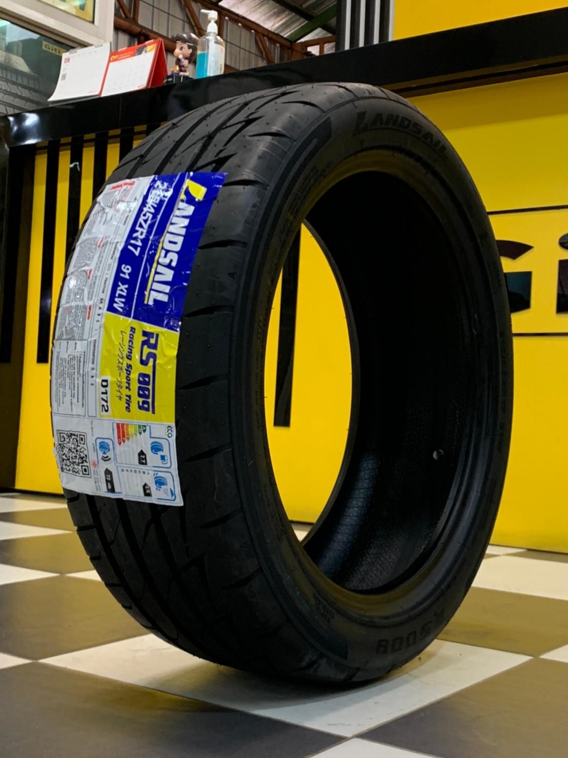Landsail RS009 215-45R17 ยางลายซิ่ง ยางMade in Thailand ยางใหม่ปี2021