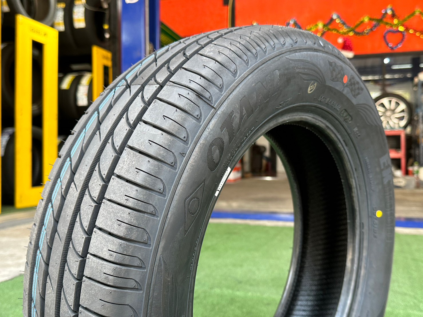 OTANI EK1000 185/65R15 ยางใหม่ปี2023 ราคาพิเศษพร้อมติดตั้งฟรี สามารถสอบถามเพิ่มเติมได้ค่ะ