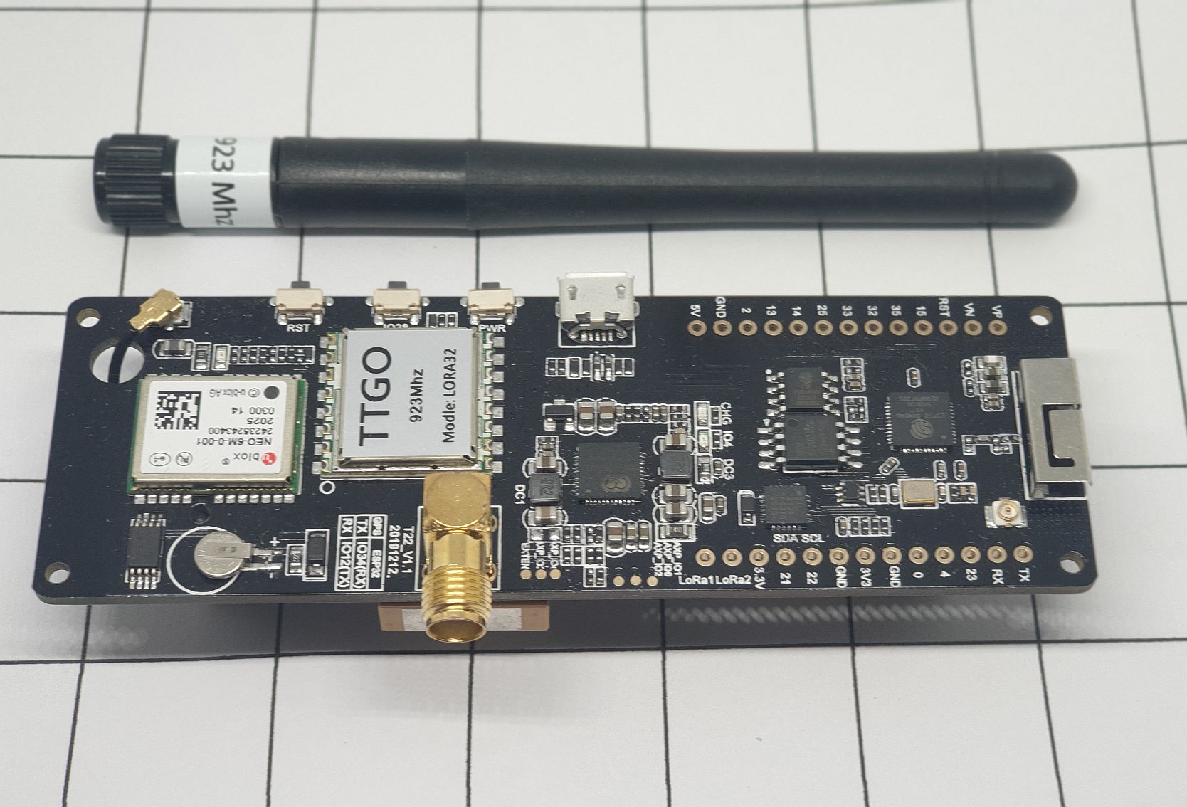 TTGO T-Beam V1.1 ESP32 923Mhz WiFi Wireless Bluetooth Module ESP 32 GPS NEO-6M SMA LORA 32 18650 Battery Holder