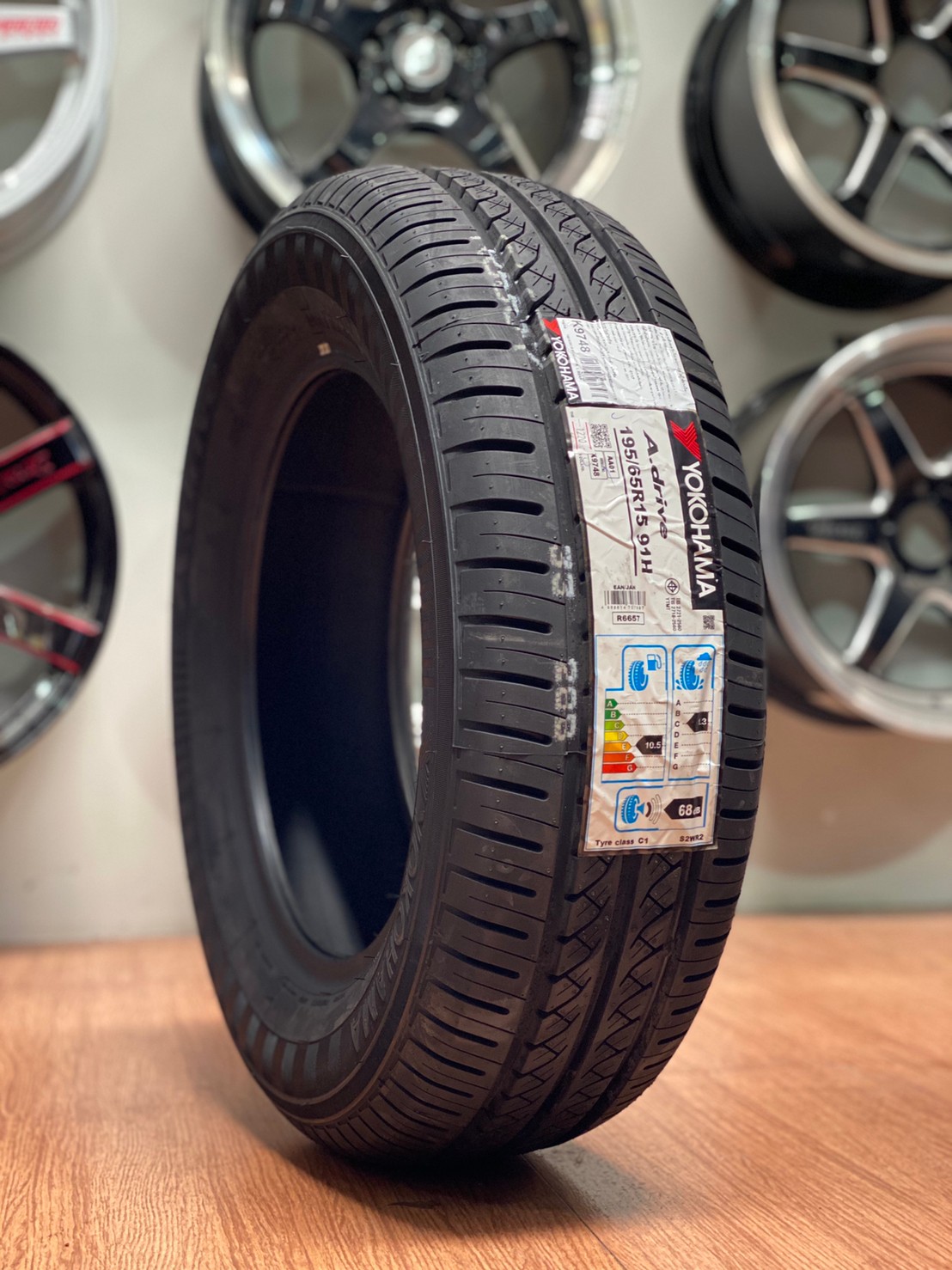 YOKOHAMA A.Drive AA01 195/65R15ยางใหม่ปี2020