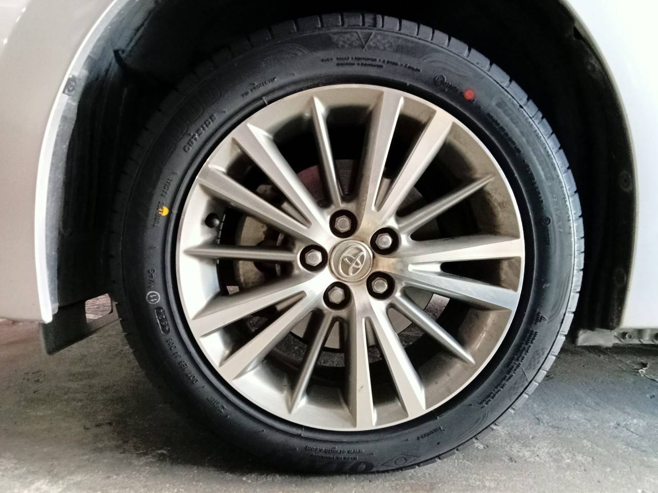 🚘 #TOYOTA_ALTIS #มั่นใจใช้ยางโอตานิ เปลี่ยนยาง #OTANI_KC2000_205/55R16