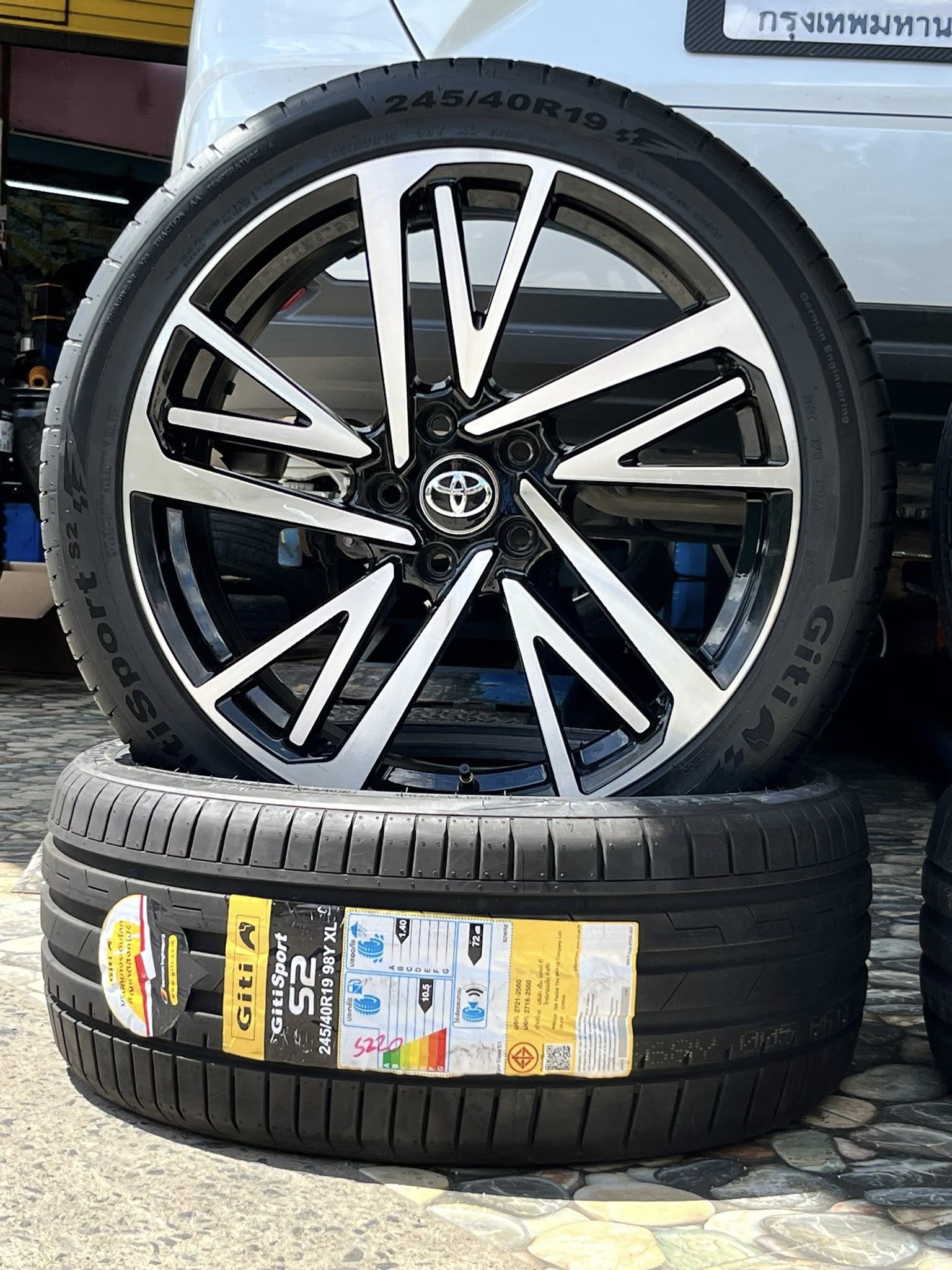 TOYOTA_CAMRY🚘 เปลี่ยนยาง 🛞🐘#GITI_SportS2_245/40R19