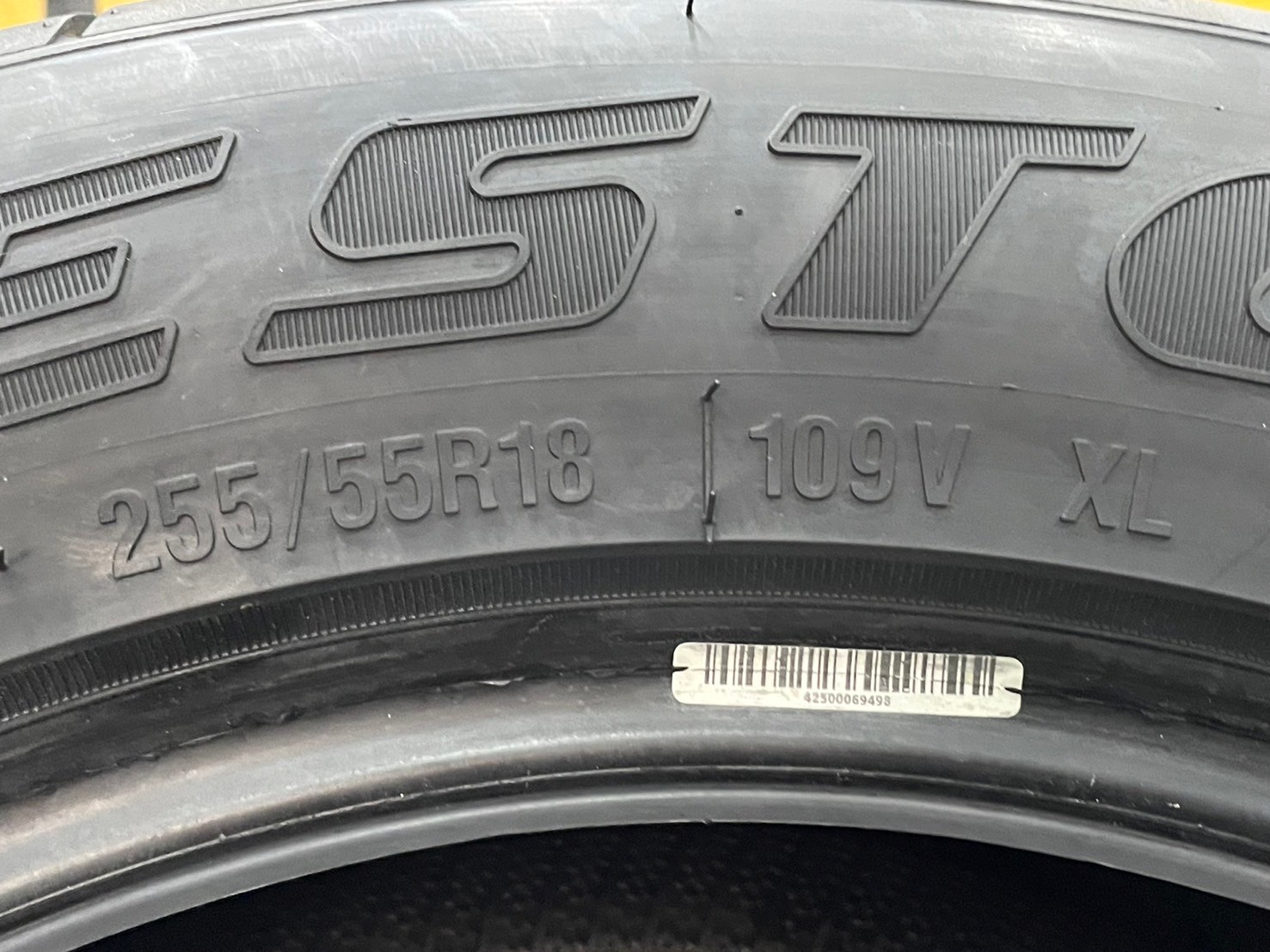 ยางใหม่ DEESTONE STROMZ RS 255/55R18 ยางใหม่ปี2025 ยางตัวหนังสือสีดำ ยางไทยนุ่มหนึบ คุณภาพดี