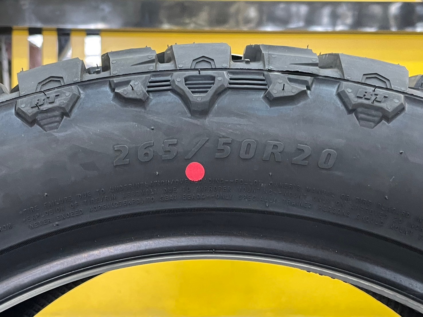 ยาง Sailun Terramax RT 265/50R20 ยางใหม่ปี2024 " หล่อ ดุดัน ยางตัวหนังสือสีขาว "