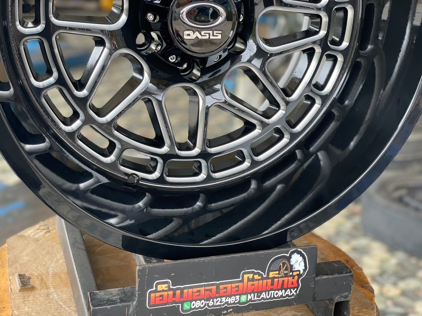 ล้อแม็กซ์ใหม่ OASIS MV122 20x12 ET-44 6x139.7 ล้อแม็กซ์ใหม่ สายออฟโรด สำหรับใส่รถกระบะ และรถSUV ขอบ20"
