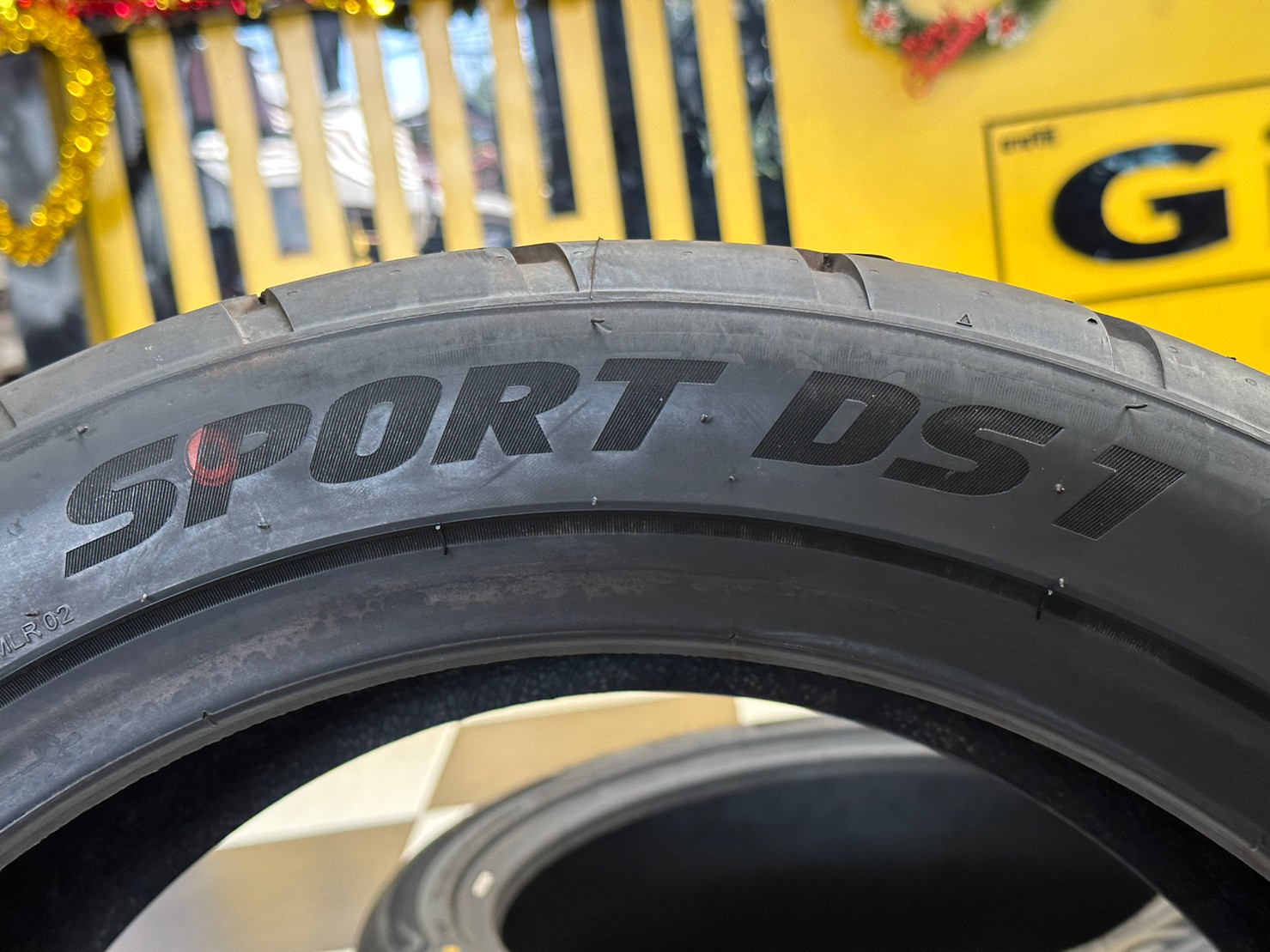 ยางใหม่ ยางซอฟ NAZZ Sport DS1 235/45R18 265/40R18 ยางใหม่ปี2023