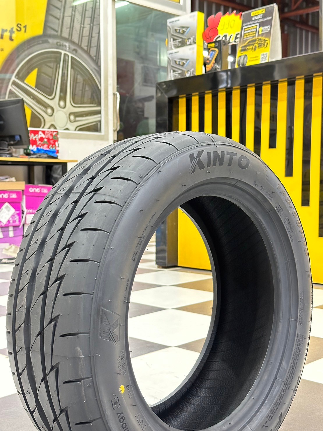KINTO FORZA 001 Treadwear 280 195/55R15 ยางใหม่ปี2024