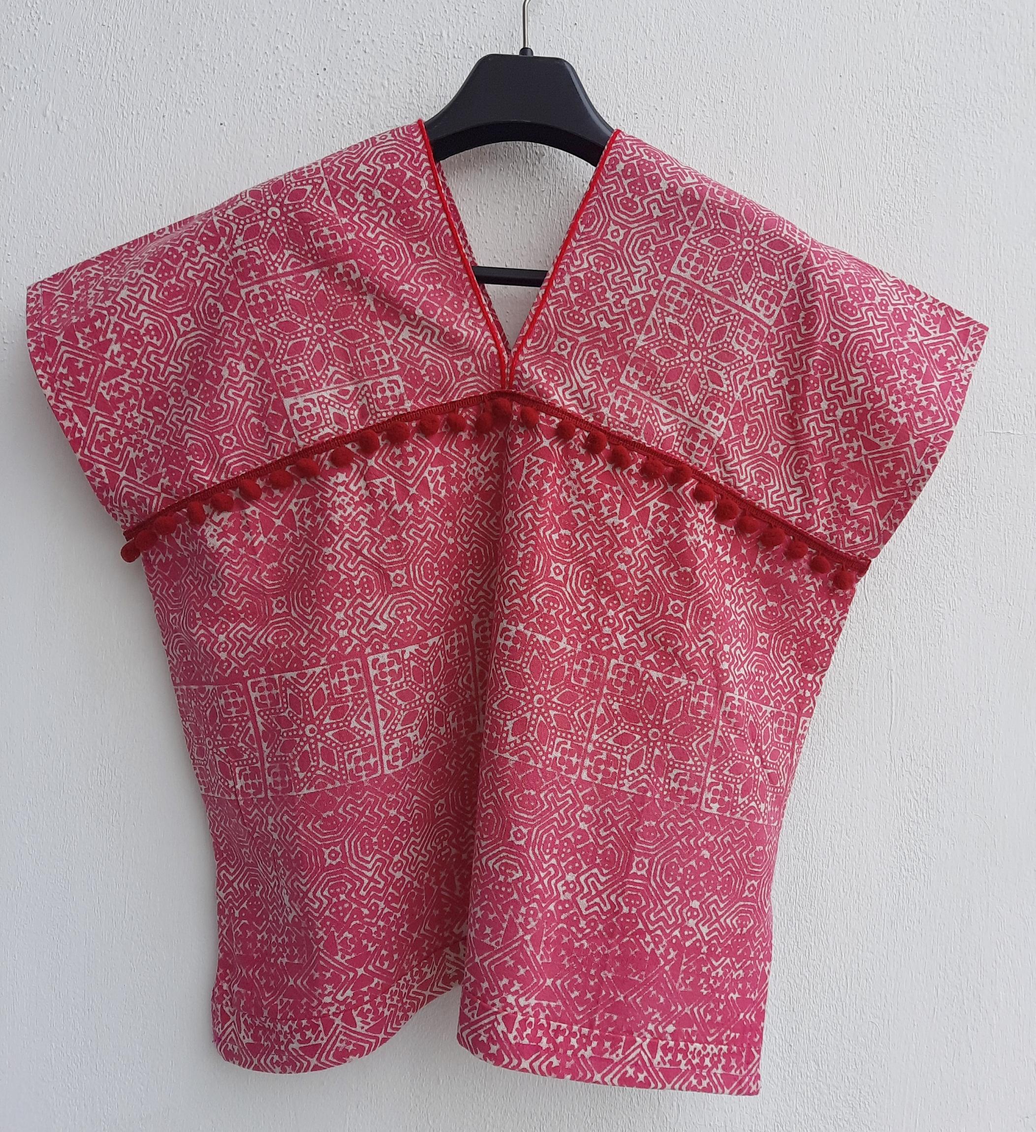เสื้อเขียนเทียน สีชมพูอมส้ม