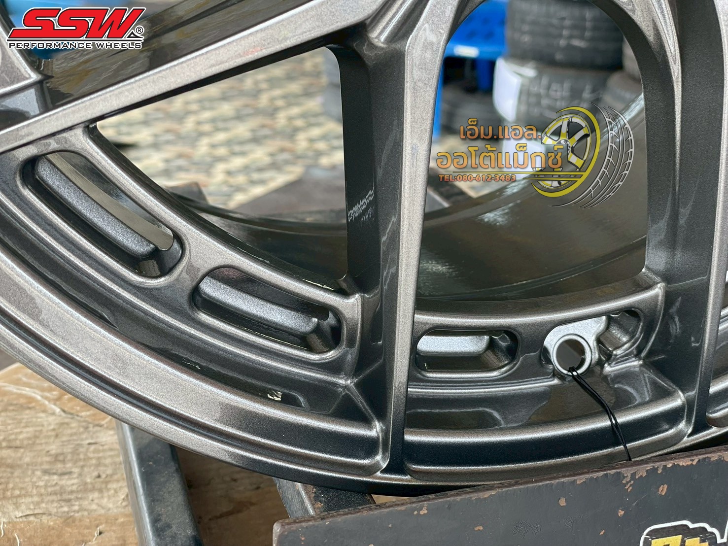 ล้อแม็กซ์ SSW รุ่น 436 ขนาด 18x8.5 นิ้ว พร้อมค่า Offset (ET) 38 และรูน็อตแบบคู่ 5x112 กับ 5x114.3