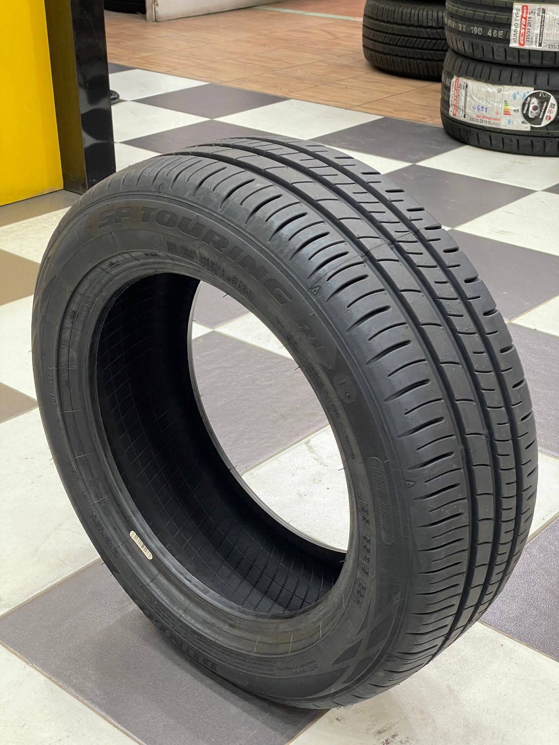 ยางใหม่ Dunlop SP Sport Touring R1 195/55R15 ยางผลิตไทย คุ้มค่า ยางใหม่ปี2024