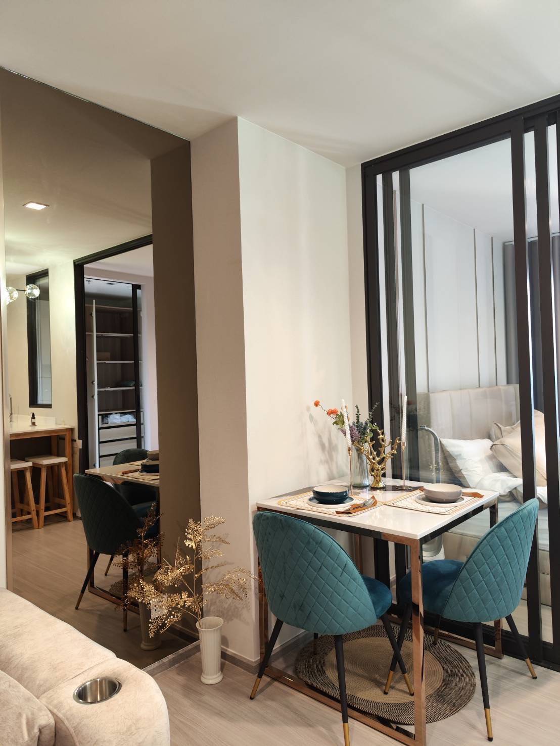 *FOR RENT* Life Sathorn Sierra ห้องสวยพร้อมอยู่ ใกล้ BTS ตลาดพลู 150 ม.