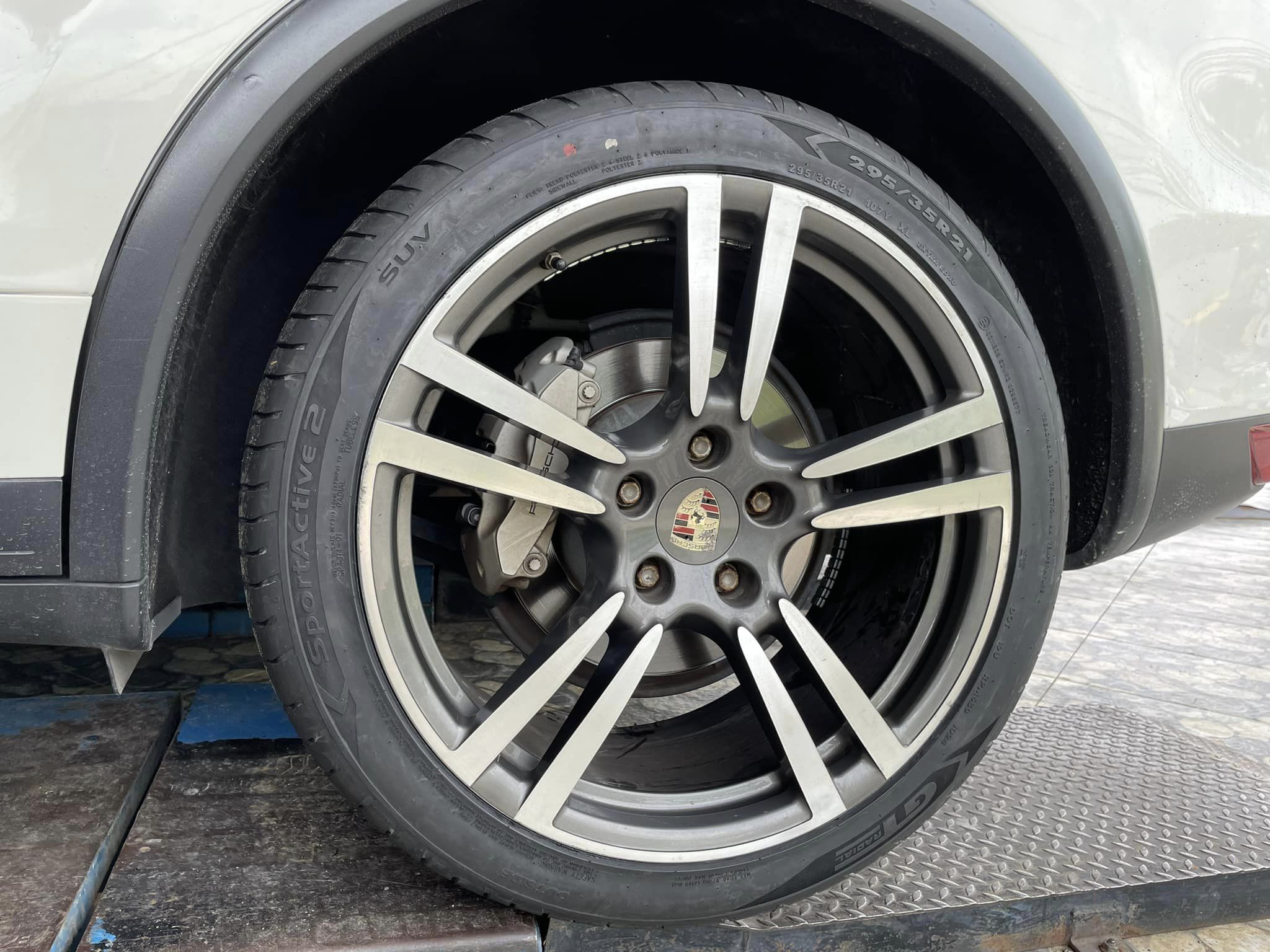 🚘 #PORSCHE_CAYENNE❤️❗️🎉 🛞 #GT RADIAL SPORTACTIVE2_295/35R21