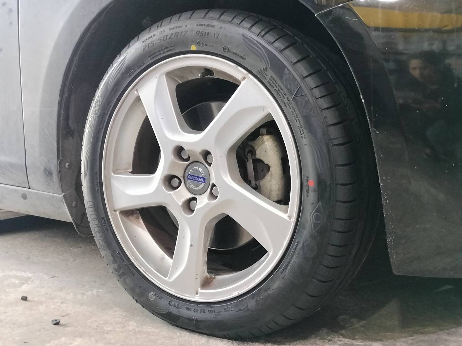 🚘#VOLVO_S60 เปลี่ยนยาง 🛞 #OTANI_KC2000_215/50R17