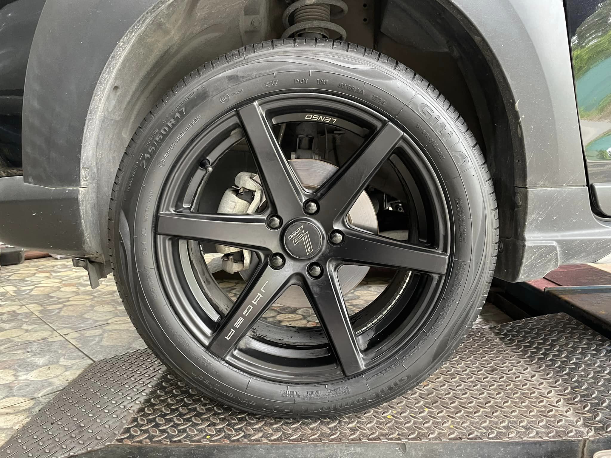 #SUZUKI_XL7❤️ #GITI_COMFORT F22 215/50R17