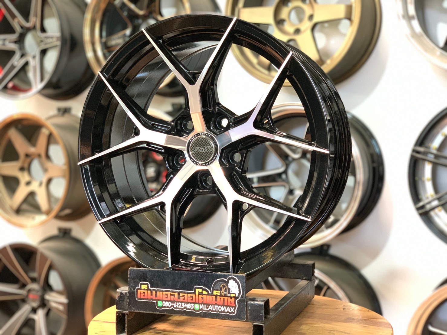ล้อแม็กซ์ใหม่ขอบ17 SSW Stamford Sport Wheels รุ่น385 ขอบ17 กว้าง8 ออฟ38 5รู114 สีดำหน้าเงา สวยหรู