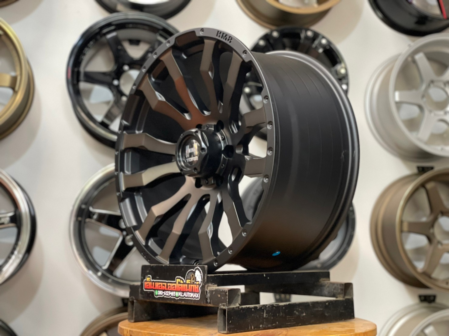 HAMMER HM8 20x9.5 6x139.7 ET20 MBDTล้อคุณภาพดีมีรับประกัน งานมาตรฐานคุณภาพดี