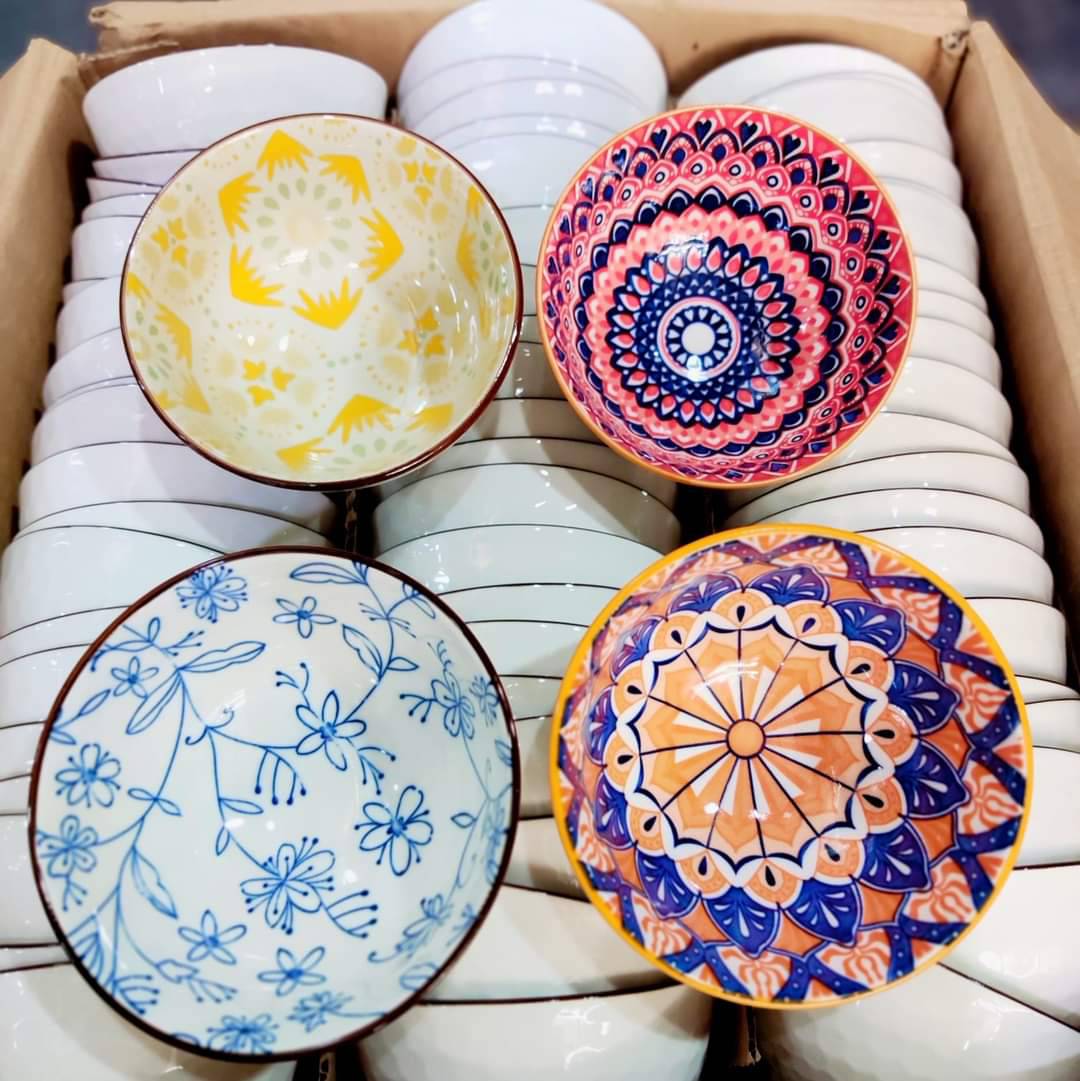 ชุดถ้วยเซรามิค พร้อมช้อน มีกล่องหูหิ้ว