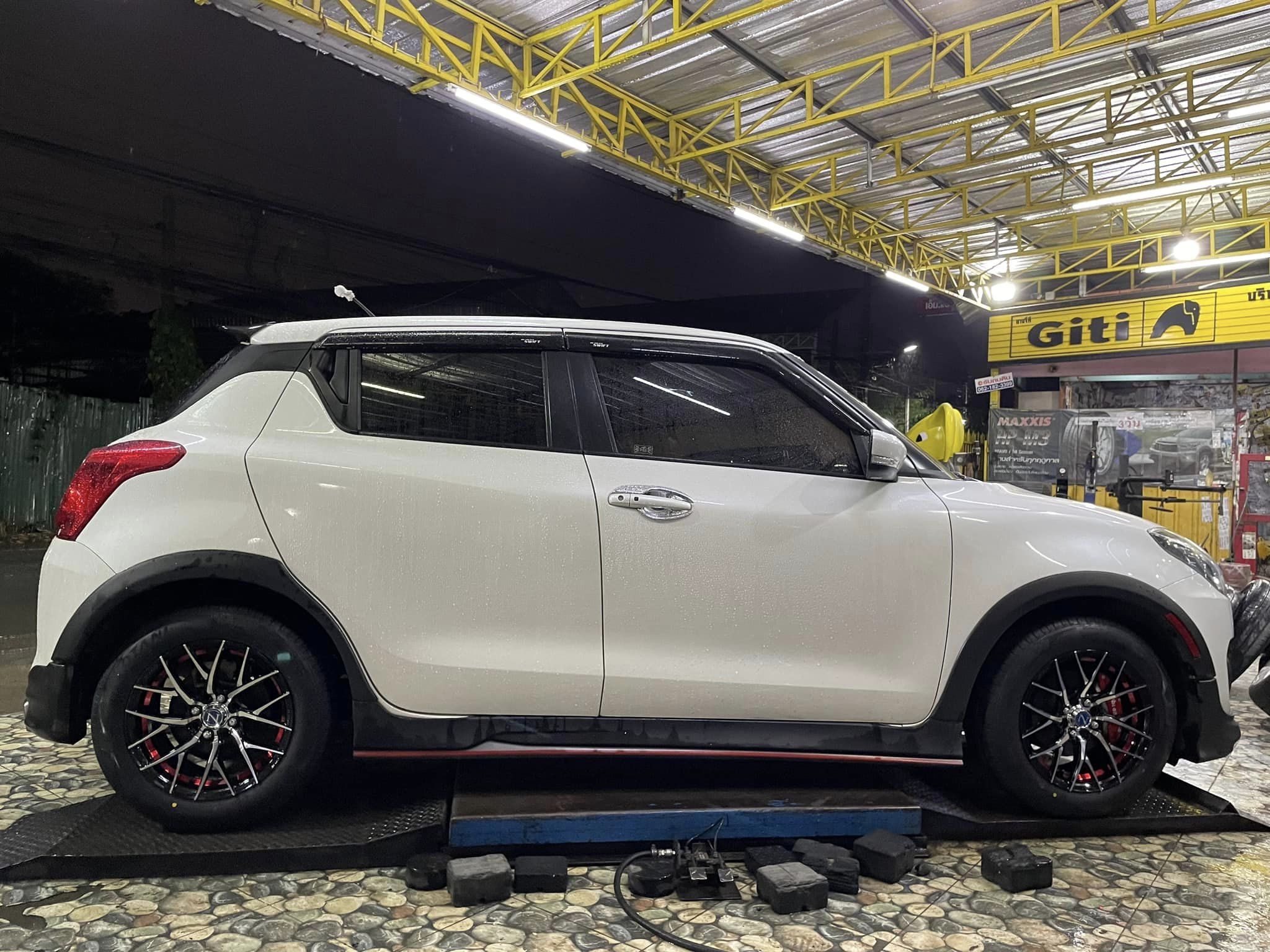 #Suzuki_Swift #จัดชุดล้อพร้อมยาง สวยหรู ราคาเบาๆ #ล้อแม็กซ์NAYA-F153 15x7 ET35 4x100 #อันเดอร์คัตแดง #OTANI_EK1000 195/60R15