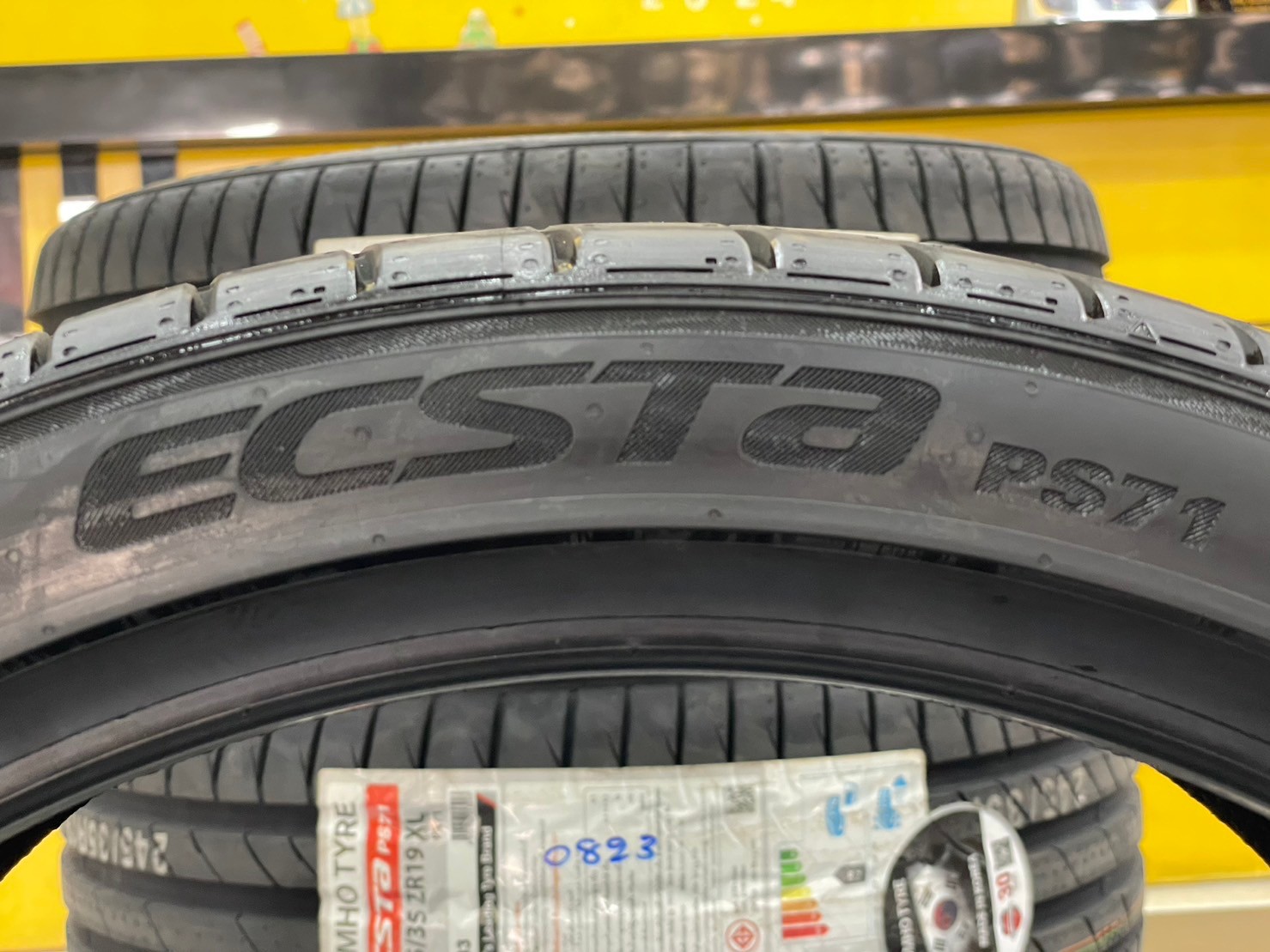 🚘ยางคัมโฮ KUMHO PS71 245/35R19 🚘 ยางสมรรถนะสูง คุณภาพดี นุ่มเงียบ เกาะถนนดี พร้อมติดตั้งฟรี ยางใหม่ปี2023