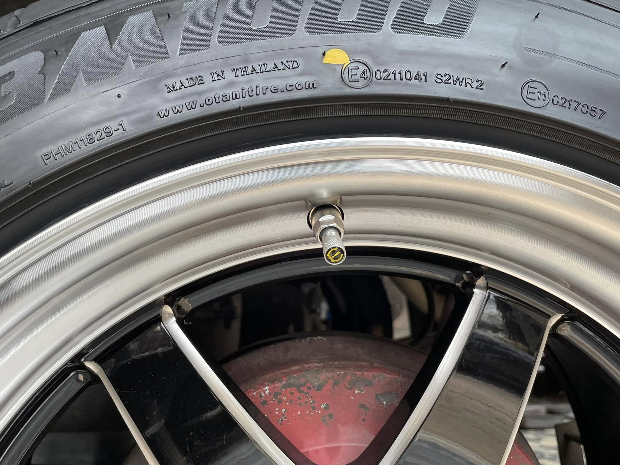 🚘 #TOYOTA_VIGO🛞 #OTANI #BM1000 255/50R18 #ล้อTORQ_D1S 18X9.518X10.5 ET+25 5X114.3 #บริการตั้งศูนย์ล้อ