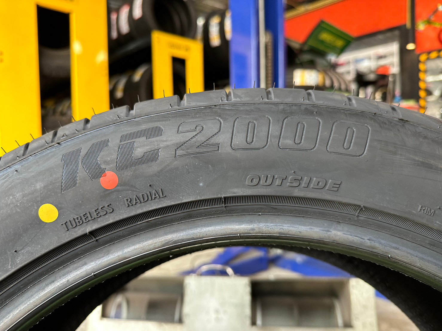 OTANI KC2000 225/50R18 ยางใหม่ปี2023ราคาพิเศษพร้อมติดตั้งฟรี สามารถสอบถามเพิ่มเติมได้ค่ะ