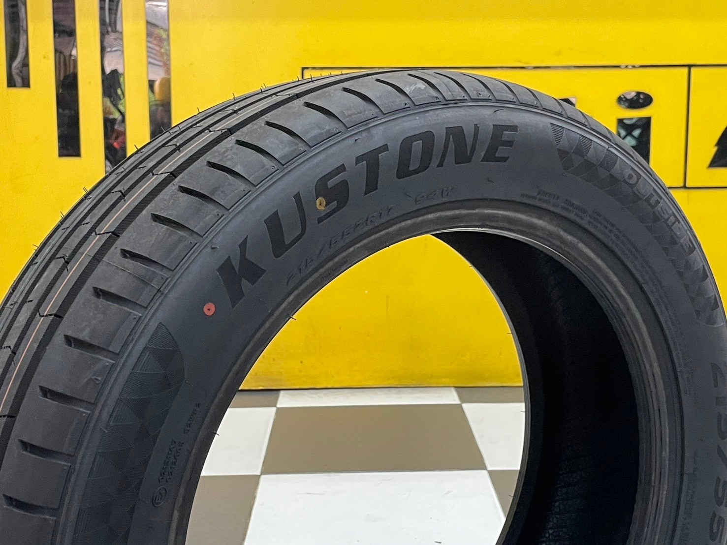 ยางใหม่ คูสโตน KUSTONE PASSION P9 215/55R17 ยางใหม่ปี2024