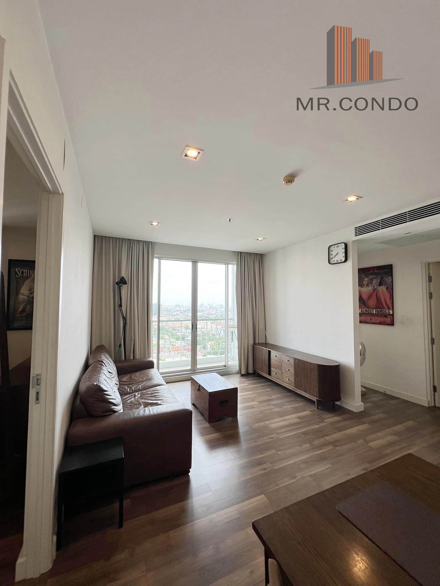 *FOR RENT & FOR SALE* The Room สาทร-ตากสิน ใกล้ BTS โพธิ์นิมิตร 200 ม.