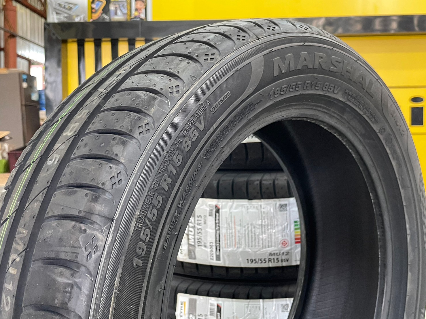 MARSHAL MU12 195/55R15 ยางใหม่ปี2023