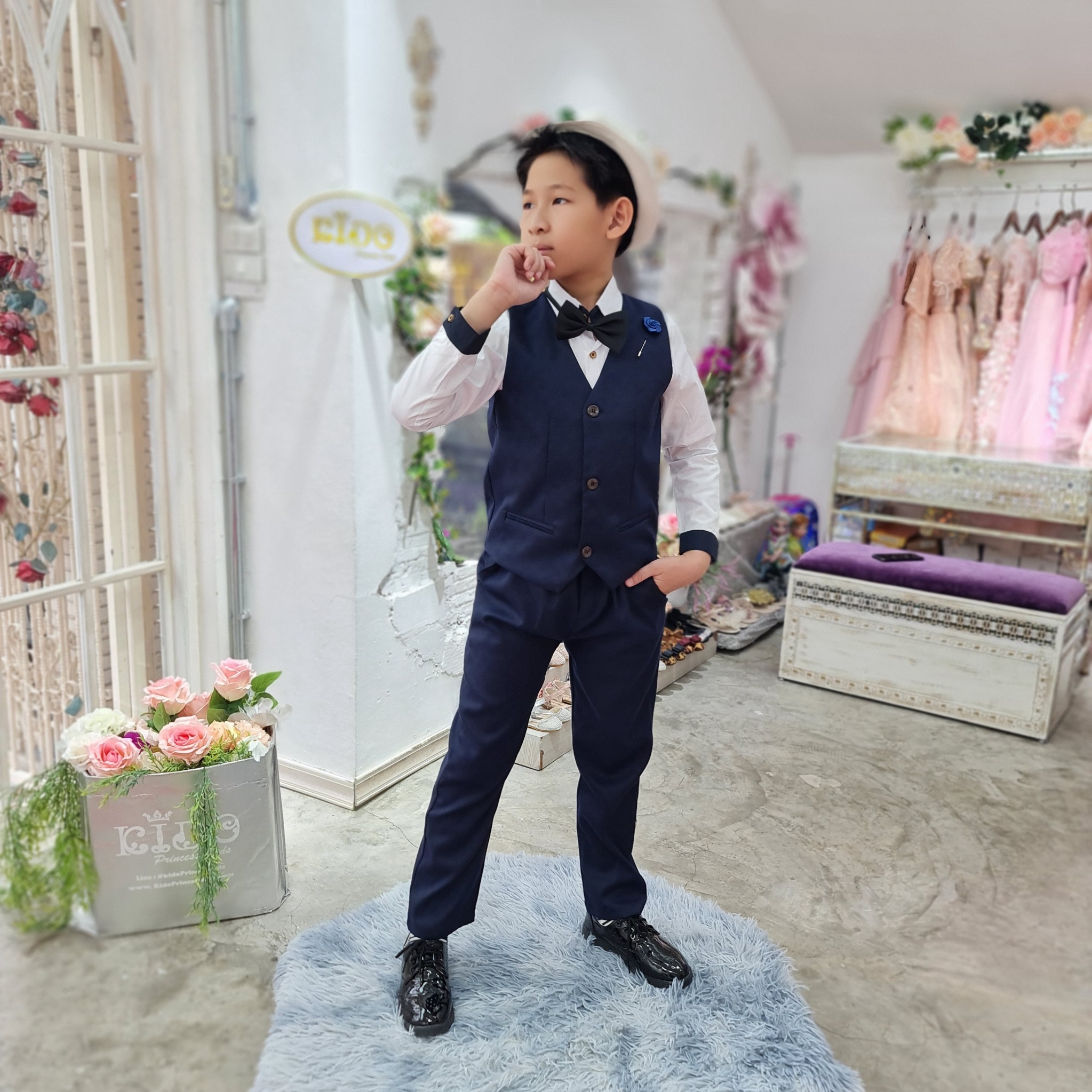 สูทเด็กผู้ชาย(หน้าร้านอยู่รัชดา ลองได้ถ่ายรูปจากชุดจริง)S134สีน้ำเงินฟ้าเซ็ตสูท5ชิ้น สูท เสื้อเชิ้ต กั๊ก กางเกง หูกระต่าย