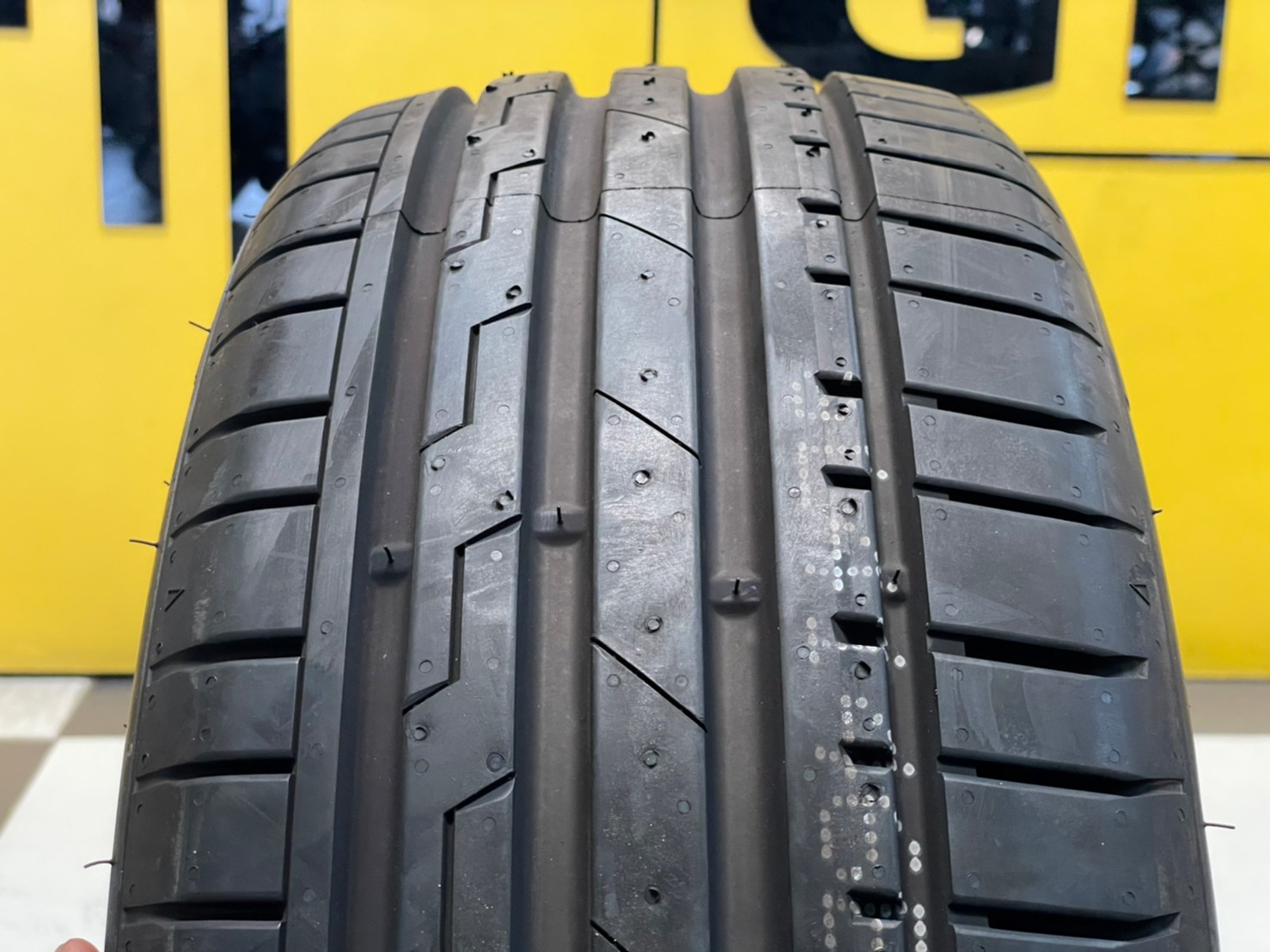 GITI SPORT S2 205/45R16 ยางใหม่ปี2023 ราคาโปรโมชั่นพิเศษ พร้อมติดตั้งฟรี