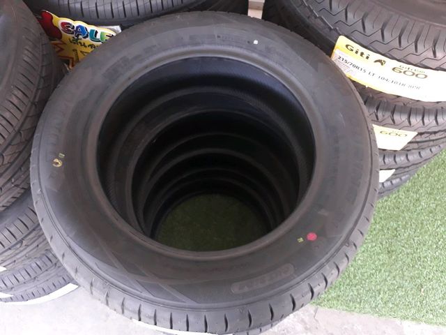 ยางใหม่ปี18 Dunlop 195/60R15 SP TOURING R1 ราคาถูก