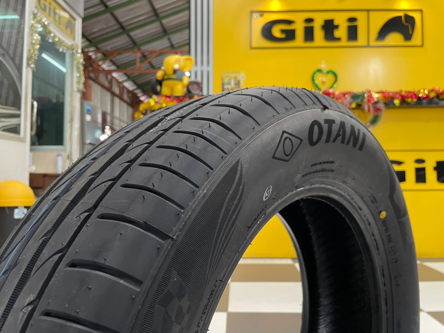 OTANI KC2000 215/60R16 ยางใหม่ปี2023