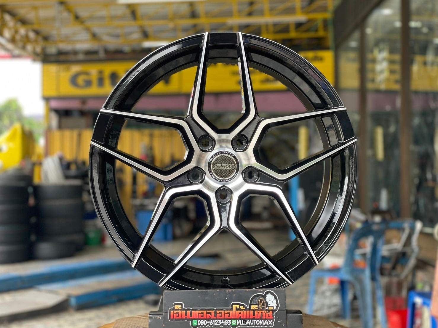 #ล้อแม็กซ์ขอบ18 #SSW366 หล่อ เท่ สไตล์VIP 18x9 ET40 5x114.3 สีดำขอบขาวเงา