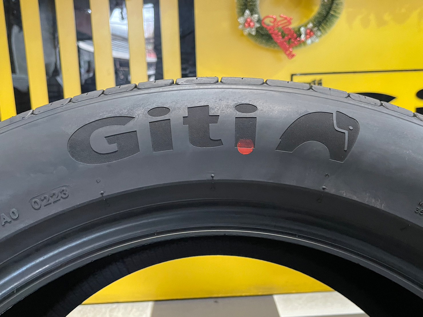 ยางใหม่ GITI Control P10 275/50R20 ยางใหม่ปี2023 ราคาโปรโมชั่นพิเศษ พร้อมติดตั้งฟรี
