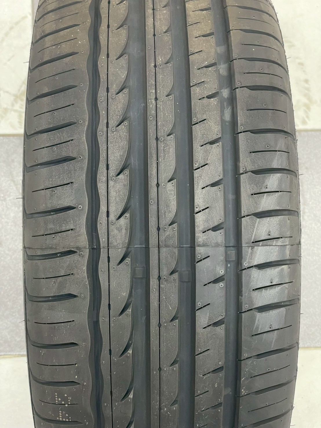 ยาง SAILUN Atrezzo SVA1 ขนาด 245/45R18 ยางใหม่ปี2025