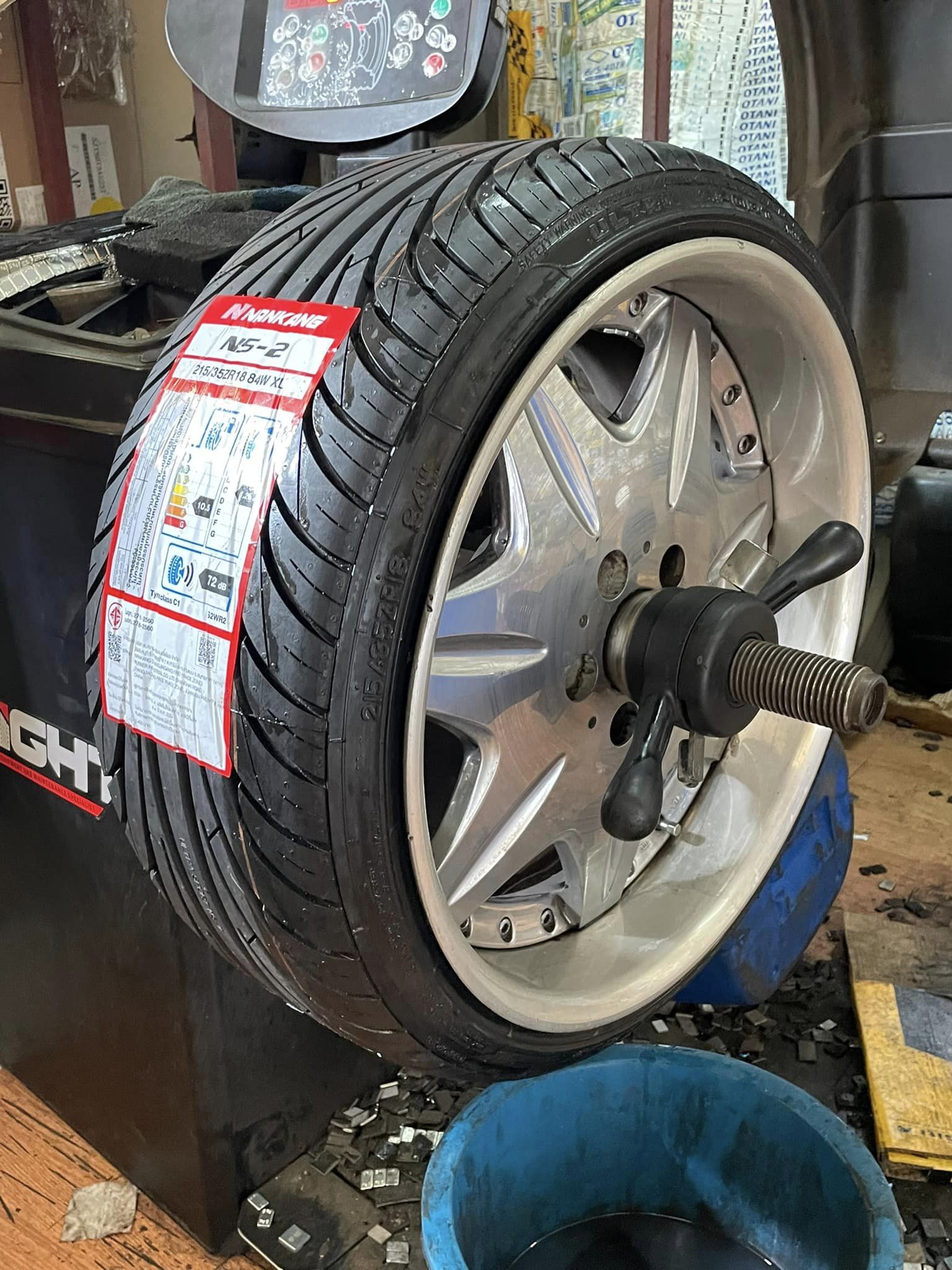 #TOYOTA_VIOS 🚘❤️💫 เปลี่ยนยาง 🛞🐘#NANKANG_NS-2_215/35R18