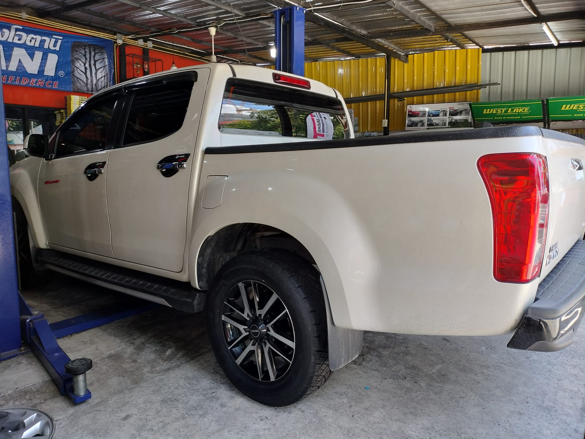 #ISUZU_DMAX #LENSO_D1SP_265/60R18