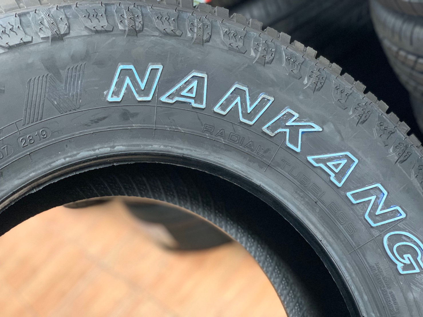 NANKANG AT-5 245/70R16 พร้อมจัดส่งฟรี ติดตั้งฟรีที่ร้าน