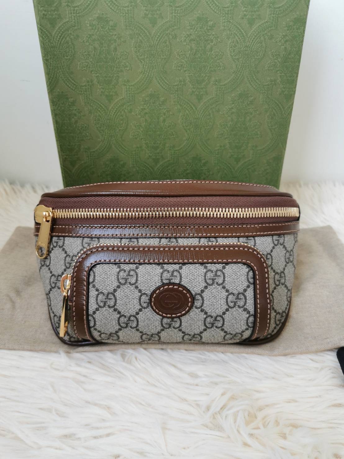 ไฮแบรนด์เนมGucci Belt bag with Interlocking G