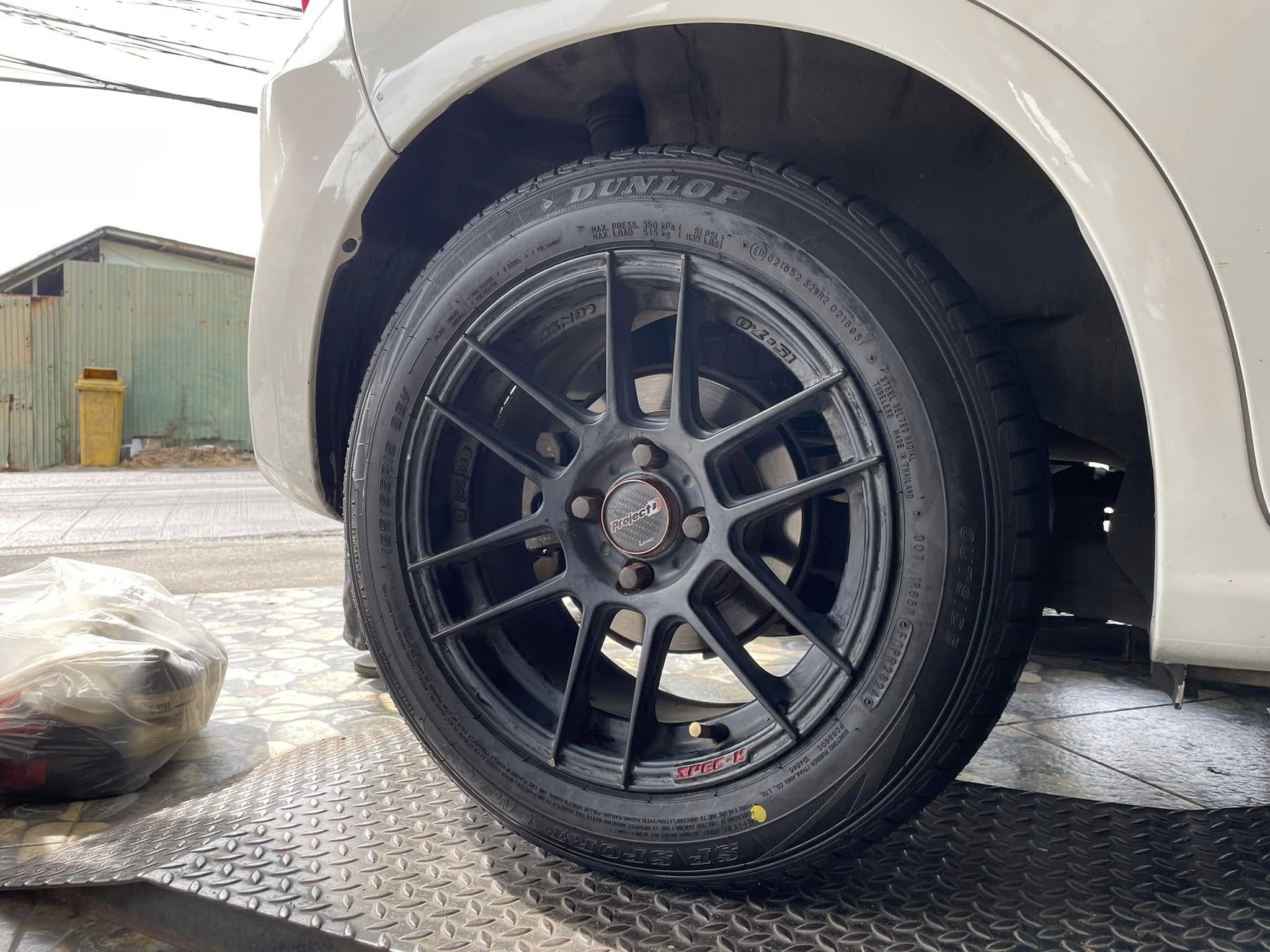 🛞❤️ #HONDA_JAZZ 🚘เปลี่ยนยาง 🛞🐘#DUNLOP_LM705_195/55R15 ❤️ 🛞 #บริการตั้งศูนย์ล้อ🛠