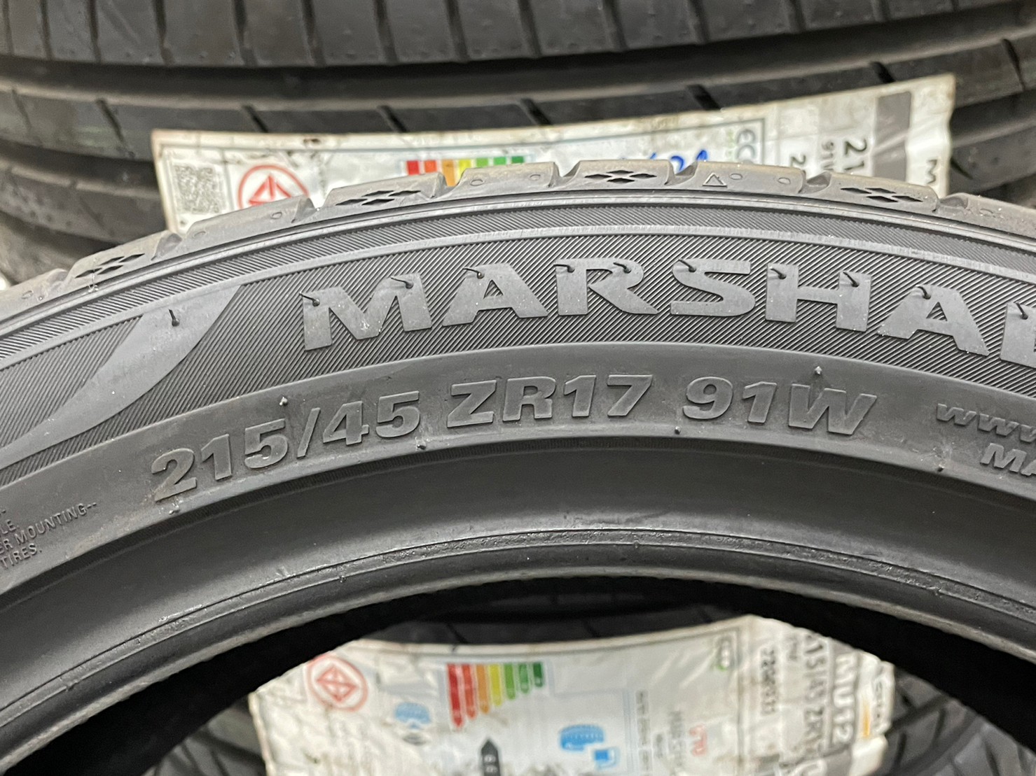 MARSHAL MU12 215/45R17 ยางใหม่ปี2021
