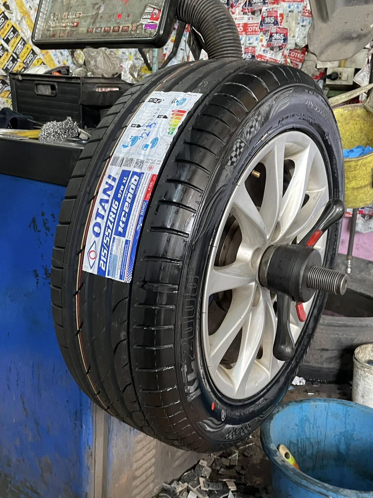 🚘 #HONDA_CIVIC🛞 เปลี่ยนยางโอตานิ #OTANI #KC2000 #215/55R16