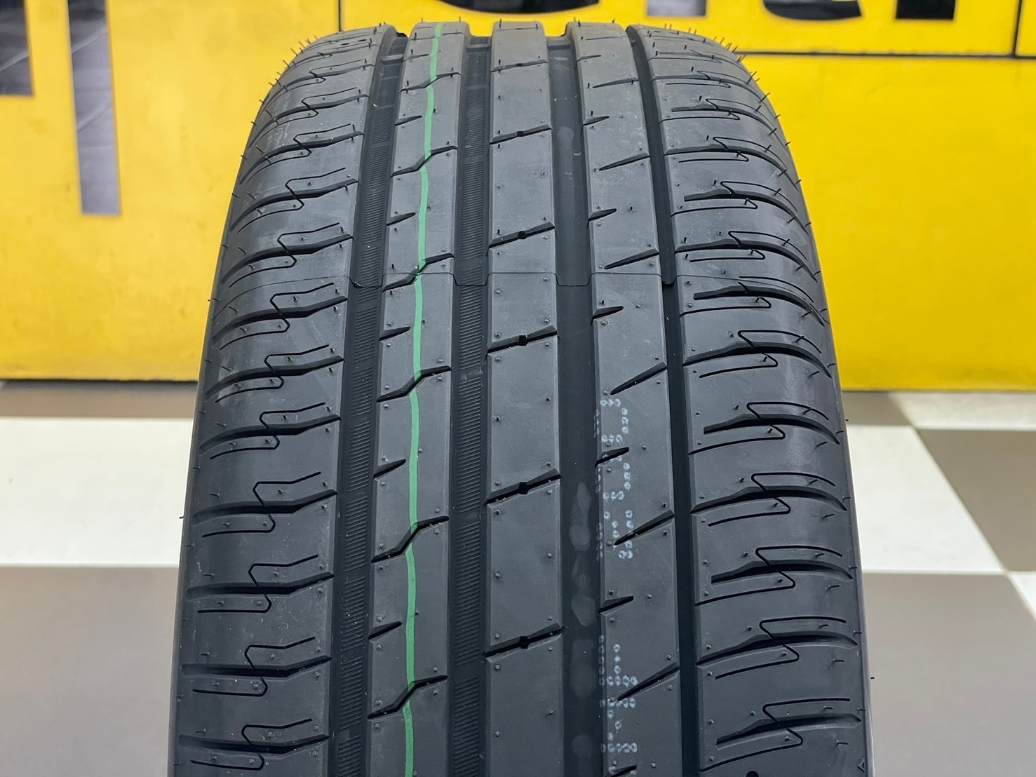 🎯#ยางEV ในราคาจับต้องได้🔥 #รถไฟฟ้าEV #รถEV #OTANI #KN1000 225/50R18 ยางใหม่2024