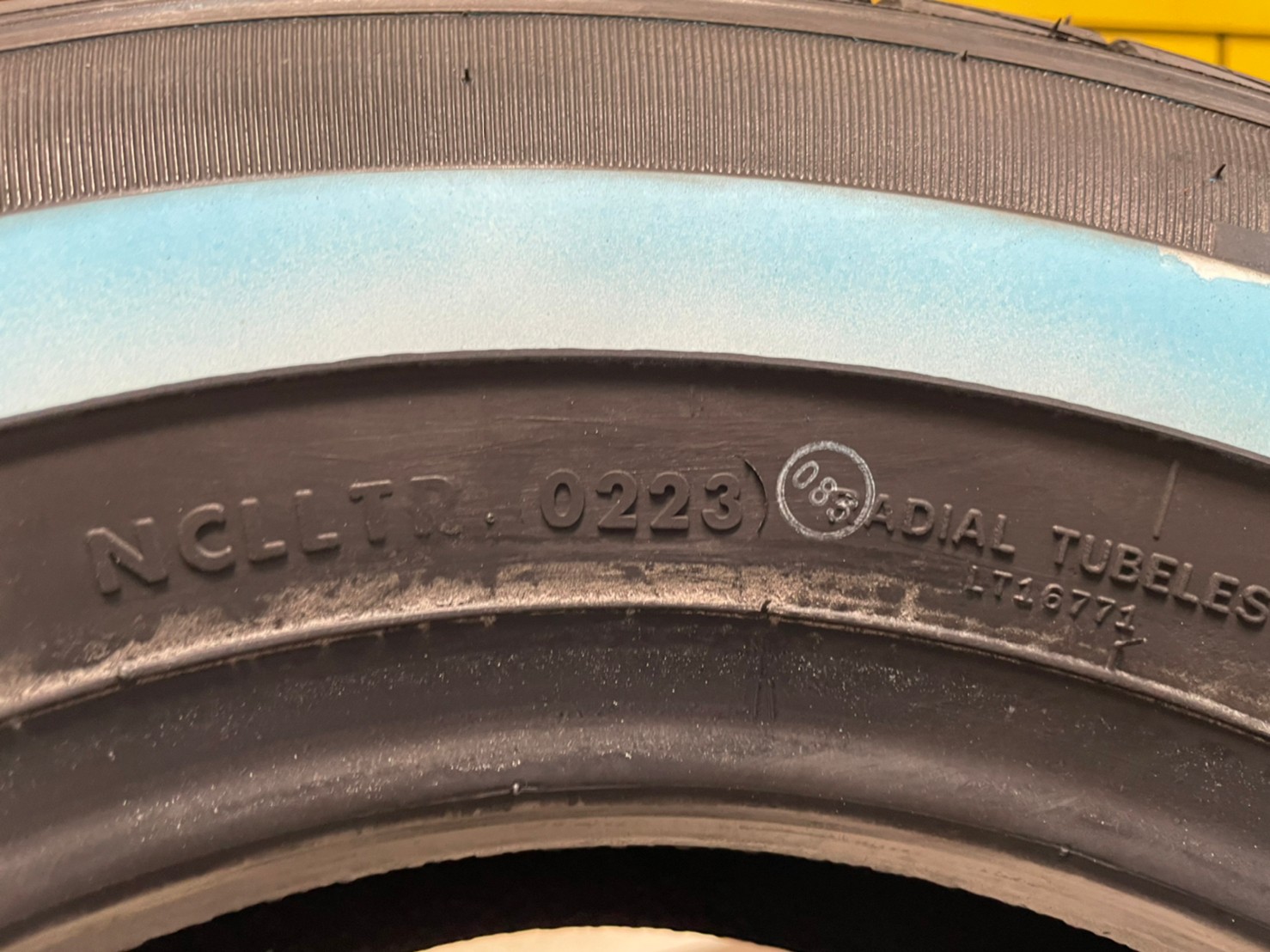 ยางขอบขาวแท้ ATLAS R772 195R14 ยางใหม่ปี2023